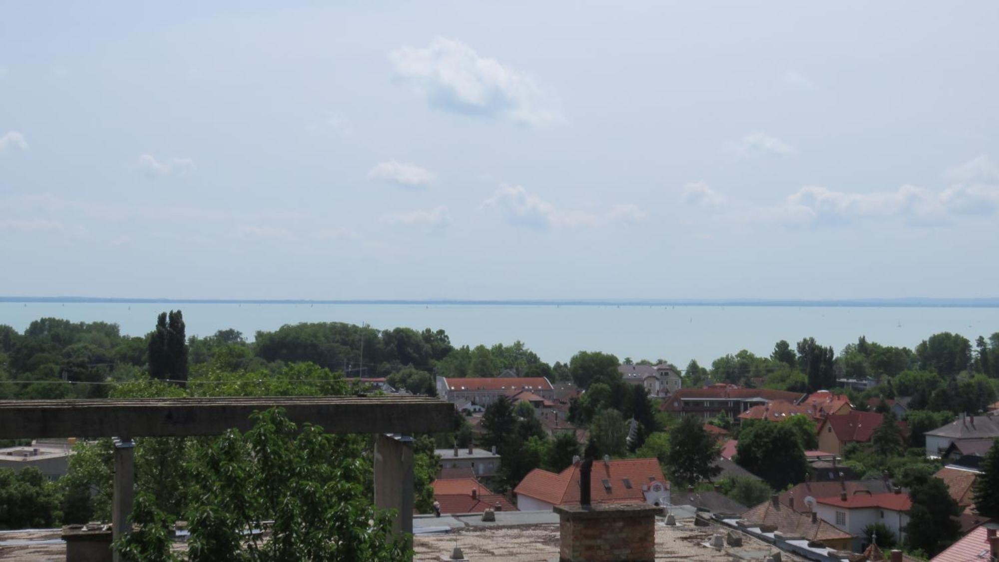 Guest house Prima Porta Vendeghaz Balatonalmadi
